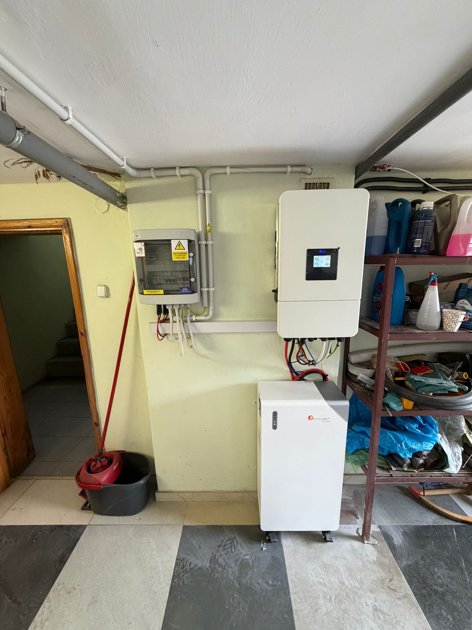 magazyn energii z zasilaniem awaryjnym domu